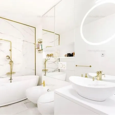 Elegant Urban Escape Timisoara